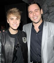 Scooter Braun and Justin Bieber 2011