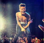 Justin-bieber-believe-tour-dublin-day-2-1