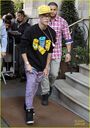 Justin Bieber leaving hotel 27 Feb 2013