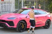 Lamborghini urus pink
