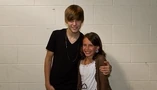 Justin Bieber at Meet & Greet in Everett 2010 (1).jpg (14 KB)
