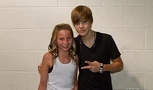 Justin Bieber at Meet & Greet in Everett 2010 (3).jpg (16 KB)