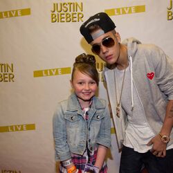 Justin bieber wayfarer sunglasses hotsell