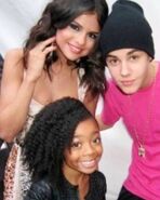 Justin Bieber and Selena Gomez with Skai Jackson