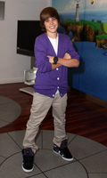 Bieber at Nintendo World Store 2009