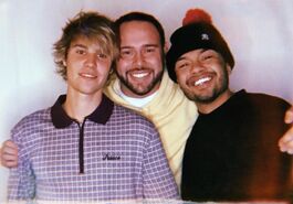 Justin Bieber with Scooter Braun and Alfredo Flores