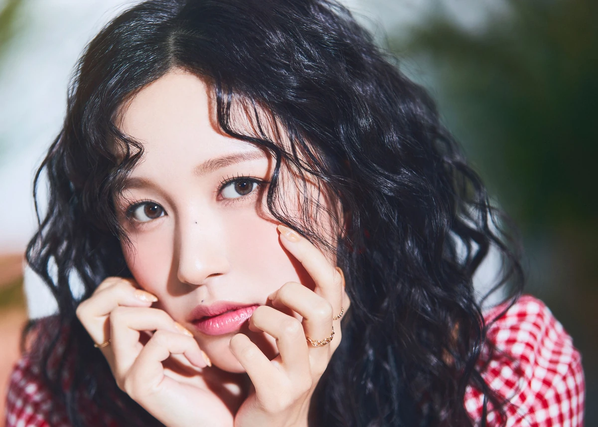 K-POP・アジア Mina 🚨 Breaking News 🚨 Mina's abs officially debut as the 10th TWICE