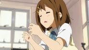 Yui doesn't want to run in the marathon.