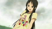 Mio wearing her KAMAKIRI shirt