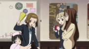 Ritsu scolding the club