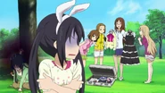 Azusa being worried about her welcoming party.
