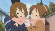 Yui and sis