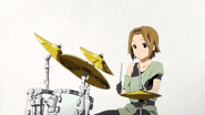 Ritsu during "Listen!!"