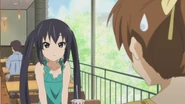 Ui is unsure how to answer Azusa