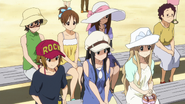 Mio, Ritsu, Tsumugi, Nodoka, Ui, and Sawako come to see Yui and Azusa perform.