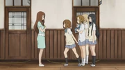 Sawako being confronted by the Light Music Club.