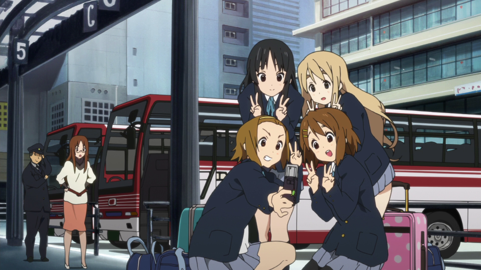 Visiting Real-life K-On! ANIME High-School