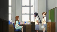 Sawako doesn't recognize Azusa.
