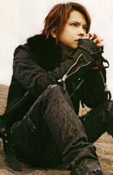 ミュージシャン HYDE Hyde (@hydeofficial) • Instagram photos and videos