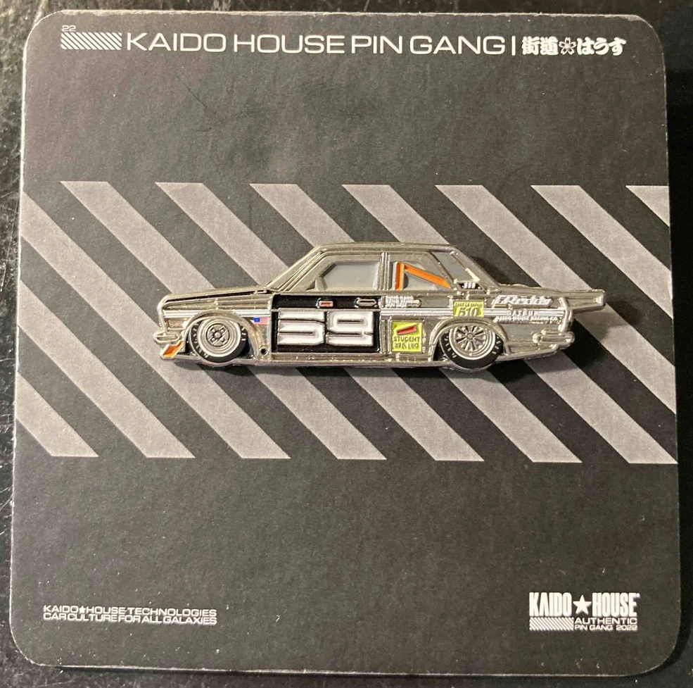 KAIDO HOUSE OSAKA Japan pins 街道ハウス KAIDO HOUSE X OFFSET Enamel Pin Display Case (Two Sizes) – KAIDO
