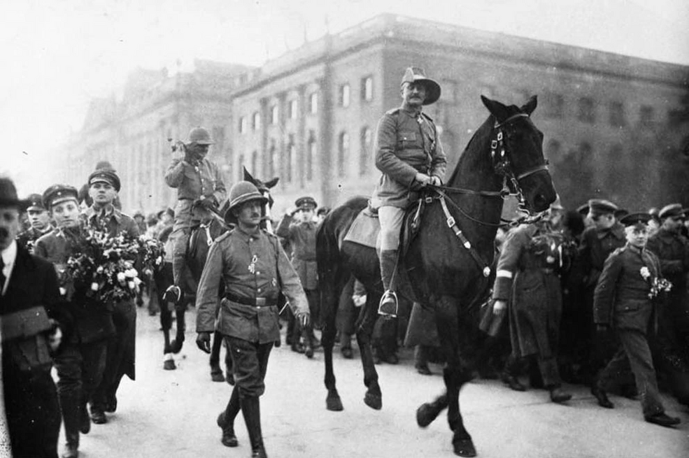 ドイツ帝国の近代史 | The Kaiserreich Wiki | Fandom ドイツ帝国の近代史 | The Kaiserreich Wiki | Fandom