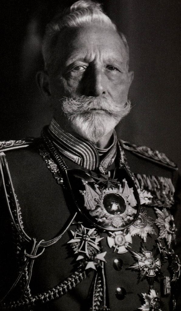 Prince August Wilhelm of Prussia - Wikipedia