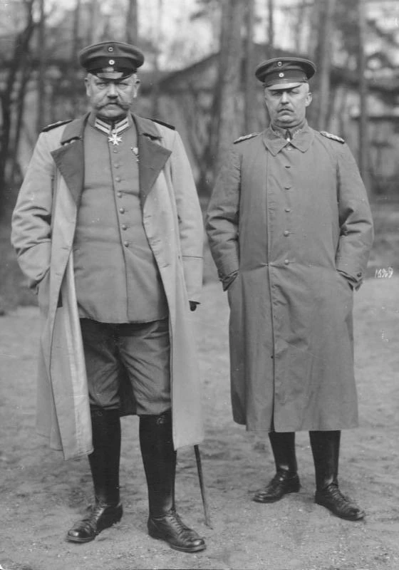 Paul v. Hindenburg%2C Erich Ludendorff