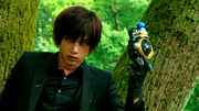 Ryusei fights evil organization