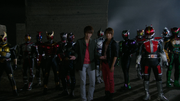 Tsukasa and Haruto with All Riders