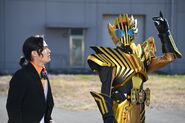 28 avril 2024 Épisode 33 : Déjà 100 ans de Riders légendaires ?! Scénario : Uchida Hiroki Réalisation : Sakamoto Kou'ichi