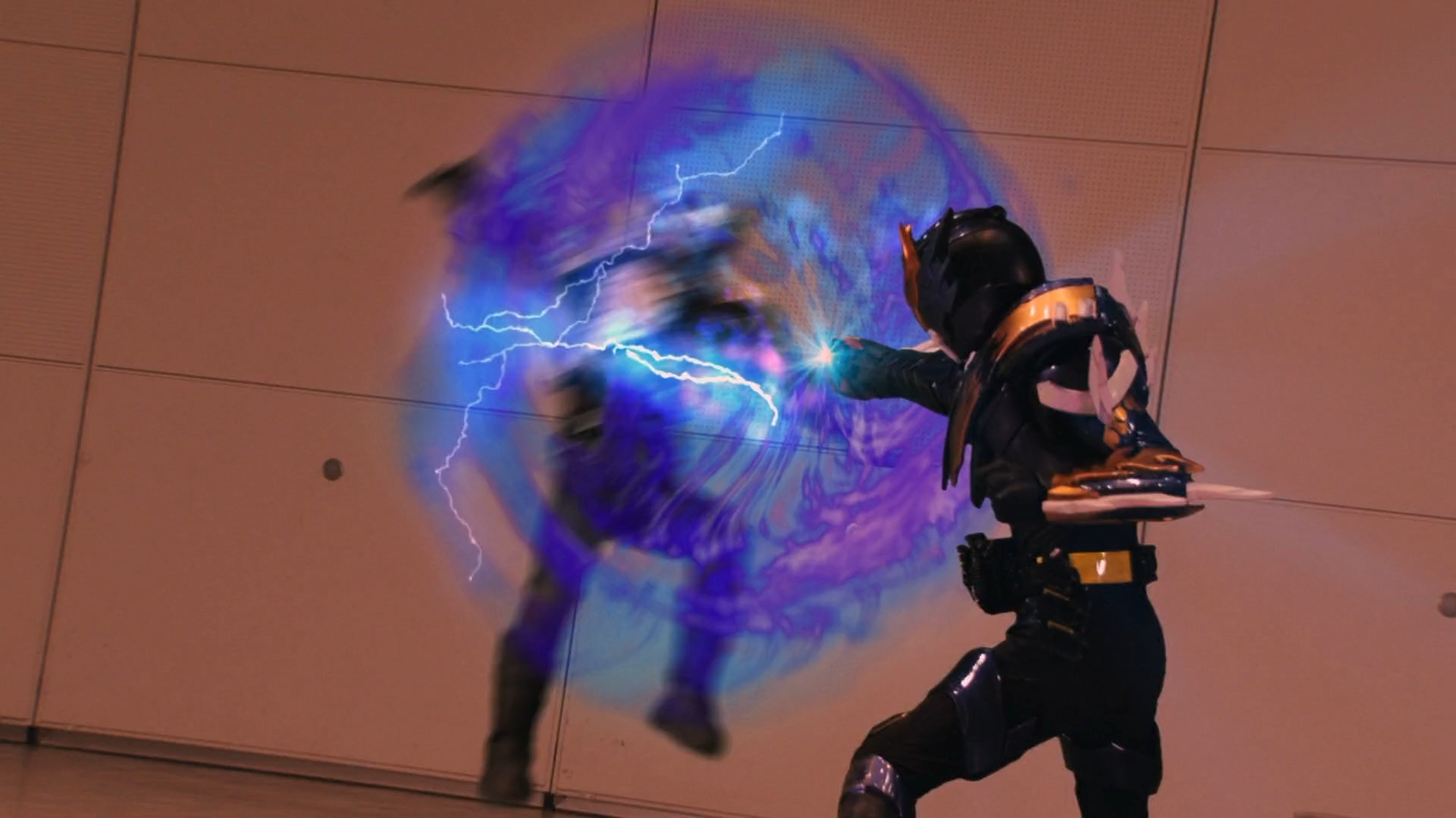 Cross-Z Magma Knuckle | Kamen Rider Wiki | Fandom