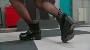 Kiriko's pre-kick posture