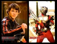 This photo series with split screen has been used on Bandai websites.