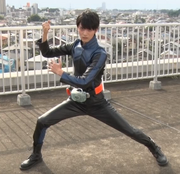 Specter Henshin Pose.png