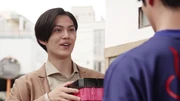 Ace taking the Mission Box from Ikki Igarashi.