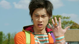 Shunpei Nara (Magic Land)