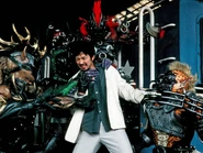 30 mai 2004 Épisode 19 : Celui qui soumet l’obscurité Scénario : Ino’ue Toshiki Réalisation : Ishida Hidenori