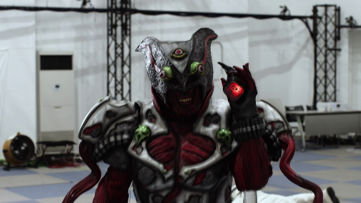 The Commander Is A Deadman Kamen Rider Wiki Fandom