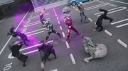 Zi-O & Geiz fight in Heisei Generations Forever