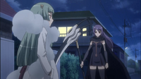 Lune faces haqua