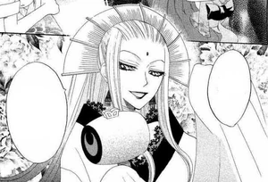 Si Tomoe desea tener otra vez su verdadera forma, deberá volverse familiar de Narukami.