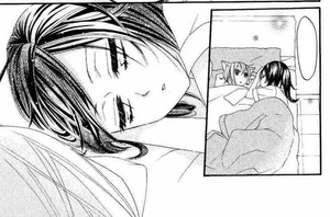 Tomoe encuentra a Nanami tendida a su lado después de su despertar.