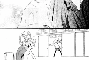 Nanami entra a ver al recién despertado Jirou, pero lo encuentra a medio vestir y huye.