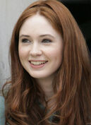 Karen-Gillan-as-Amy-Pond-karen-gillan-as-amy-pond-17155328-595-815