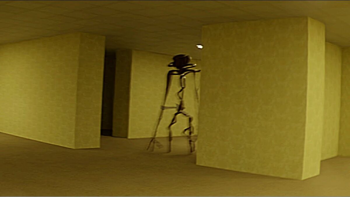 The Backrooms - Level 2 (Found Footage) 