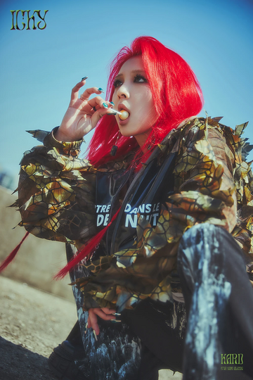 Comme des garçons jiwoo wikipedia shop