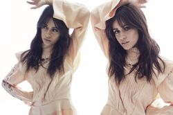Camila Cabello habla de su latinidad en la portada de Vogue