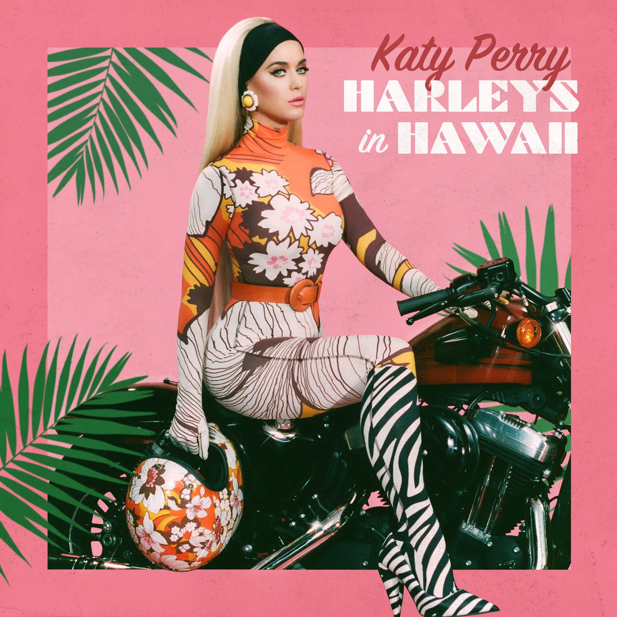 Katy perry harley in hawaii. Кэти Перри на Гавайях. Katy Perry Harleys обложка. Katy Perry обложки синглов.