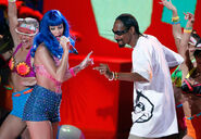 Snoop+Dogg+Katy+Perry+2010+MTV+Movie+Awards+aSqPBwJJyF0l