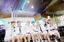 NCT DREAM Vyrl August 23, 2017 (12)